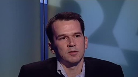 Před půlnocí - 26. února 2009