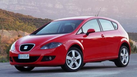 Auto Moto Revue - 25. března 2006