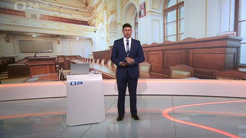 90’ ČT24 - Boj o důchody - zablokovaná Poslanecká sněmovna