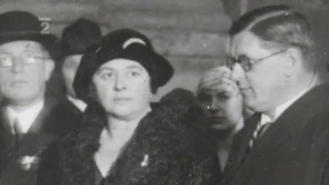 Neznámí hrdinové - Sestra milých bratří Čapků