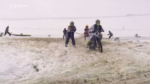 Svět motorů - M ČR v motoskijöringu Chotčiny