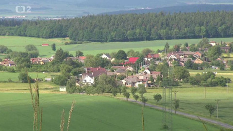 Nedej se! - Vápencový lom pod Bouzovem?