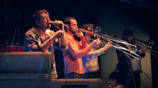 Vložte kočku v La Fabrice