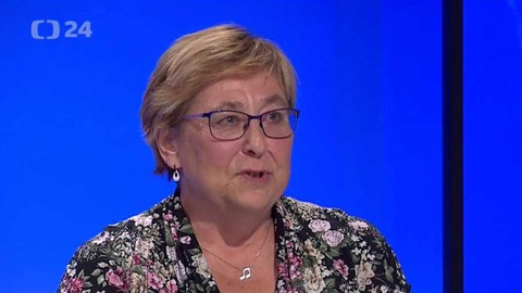 90’ ČT24 - Pro koho se hodí střídavá péče?