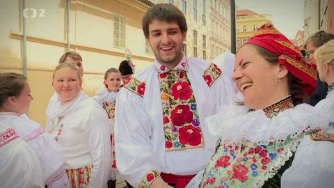 Barevný klapot podkov