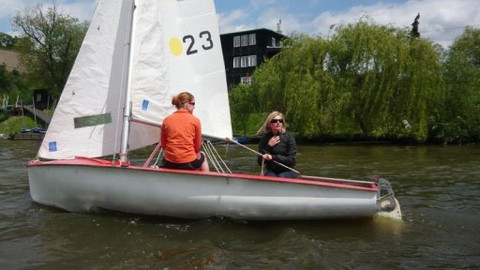 Báječná léta bez opony - 2/16 Jachtařka Lenka Šmídová a ornitolog Tomáš Grim