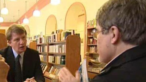 Třistatřicettři - Bible 21