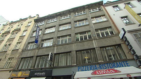 Z metropole - Dům v ulici V Jámě