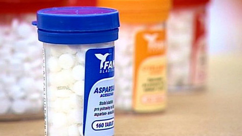 Pod pokličkou - I bez cukru sladíme, že to chutná, tušíme