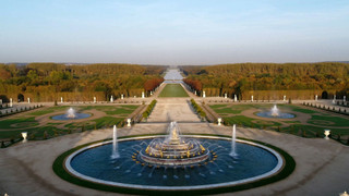 100 dní ve Versailles