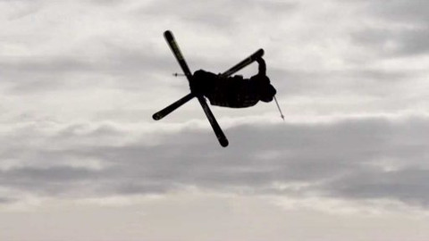 MS v akrobatickém lyžování a snowboardingu 2015 Rakousko - Snowboard - U-rampa: ženy