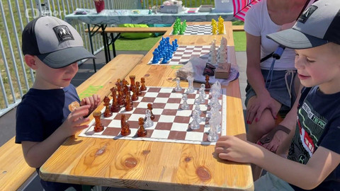 V šachu - 5. září 2024