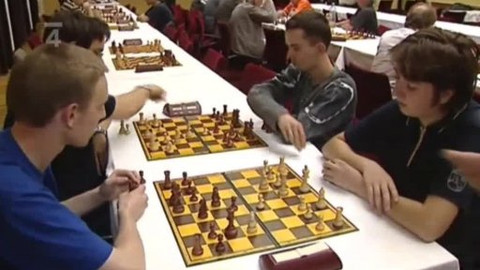 V šachu - 10. července 2009