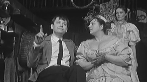 Příloha Televizních novin - Revizor-Oleg Tabakov v Činoherním klubu