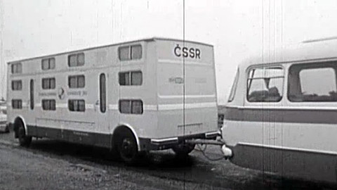 Zapomenuté výpravy - Expedice 50 - Follow me