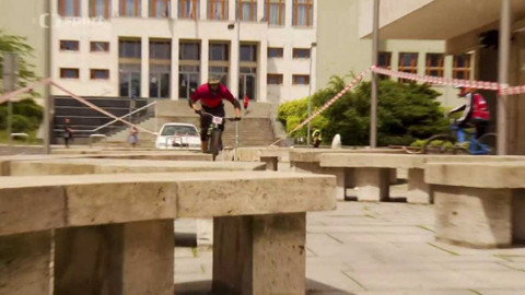 Sport v regionech - M ČR v městském sjezdu horských kol