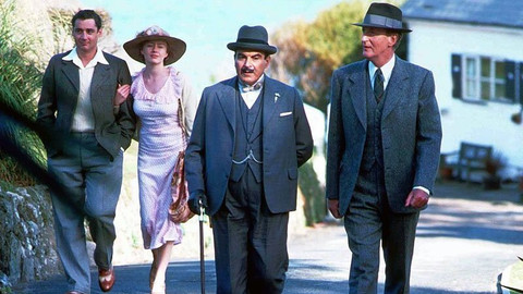 Hercule Poirot - Zlo pod sluncem
