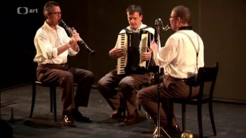 Divadlo žije! - 27. října 2013