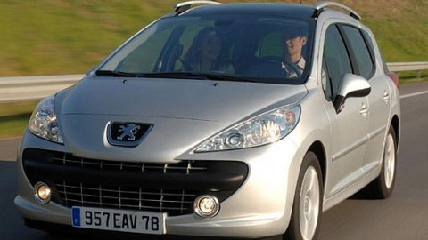 Auto Moto Revue - 22. prosince 2007