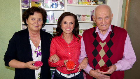 Toulavá kamera - Za rodinným stříbrem - 2/8 Středočeský a Moravskoslezský kraj