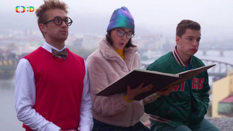 Nuly a jedničky - Historie na druhou