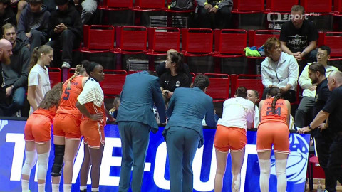 EuroCup v basketbalu - BK Levhartice Chomutov - KBF Peja 03