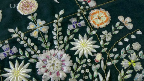 Folklorika - Šupinami vyšívané