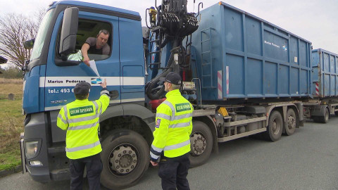 Nedej se! - Odpady za čárou