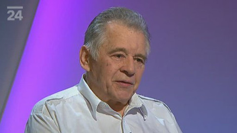 Před půlnocí - 10. července 2012