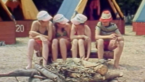 Archiv ČT24 - V létě na tábor