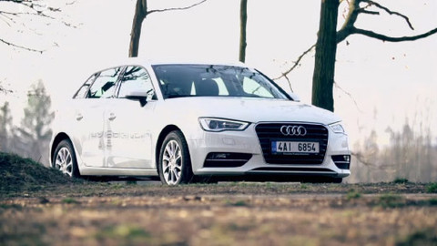 Auto Moto Revue - Motorkářské novinky