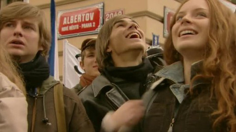 Vyprávěj - 7/16 Listopad 1989