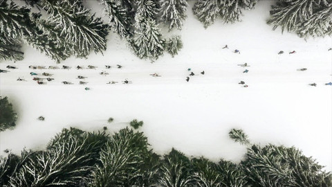 Spolu na hranici - 4/16 V bílé stopě