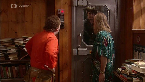 Black Books - 5/18 Bezpečnostní dveře