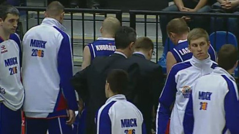 Basketbal - ČEZ Basketball Nymburk - Minsk 2006