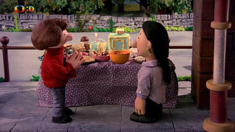 Pošťák Pat - 24/26 Pošťák Pat a oslava tzv. co dům dá