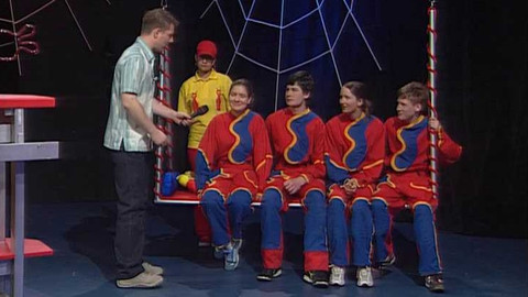 Bludiště - 13. května 2004