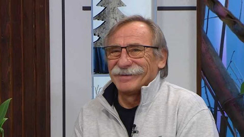 Sama doma - 25. února 2022