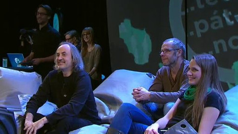 Tečka páteční noci - 14. února 2014