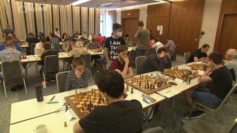 V šachu - 10. července 2021