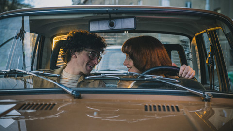 To se vysvětlí, soudruzi! - 5/8 Paní, vy jste vdova!