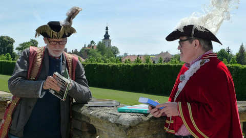 Třistatřicettři - Tavicí kotlík