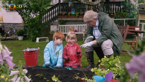 Karsten a Petra - 8/20 Karsten a Petra zahradničí