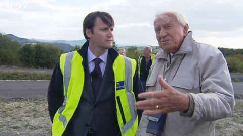 Nedej se! - Dálnice v háji