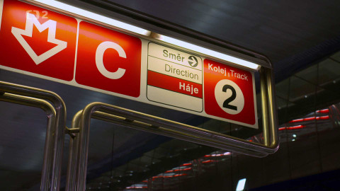 Prahou podzemní drahou - 1/3 Linka C