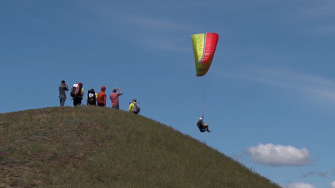 Letecký sport - Otevřené M ČR v motorovém paraglidingu 2020 Nové Mlýny