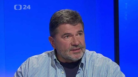 90’ ČT24 - Policejní manévry při návštěvě z Číny