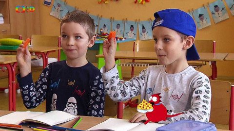 Draci v hrnci - Mrkvičkový dort sladkostí je vzor!