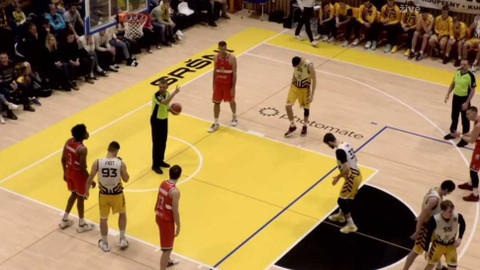 Maxa NBL - Sršni Photomate Písek – BK KVIS Pardubice