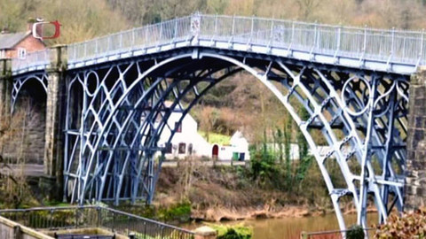 Ta naše povaha česká - Industriál na hraně